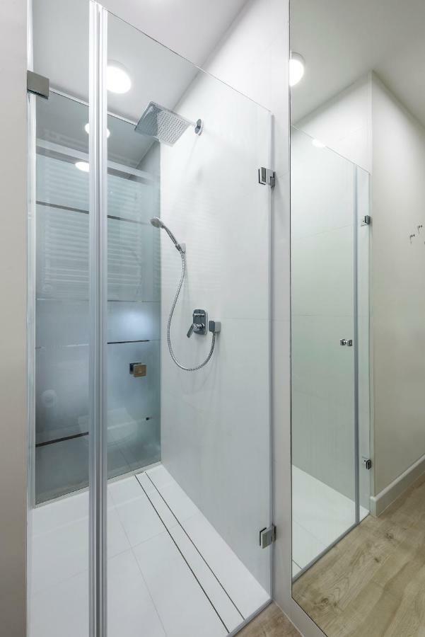 Apartament Luxury Miedzyborska 8B Warszawa Eksteriør billede