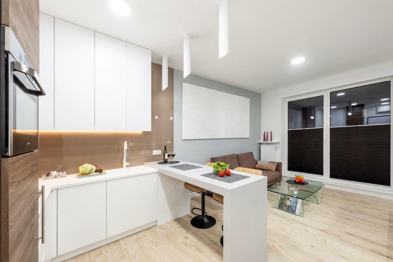 Apartament Luxury Miedzyborska 8B Warszawa Eksteriør billede