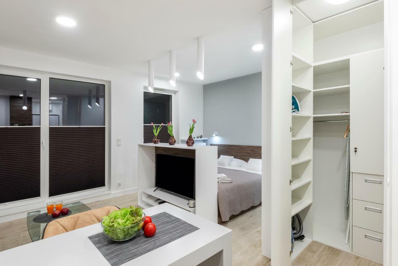 Apartament Luxury Miedzyborska 8B Warszawa Eksteriør billede